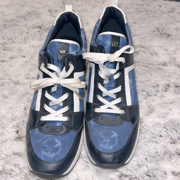 Michael Kors Blue & Navy Peace Sign Wedge Sneakers - Picture 2 of 5